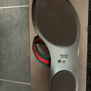 Gucci sandals new